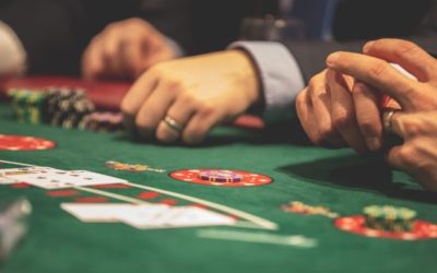 Funciona el Póquer en Línea? Desmitificando los Mitos